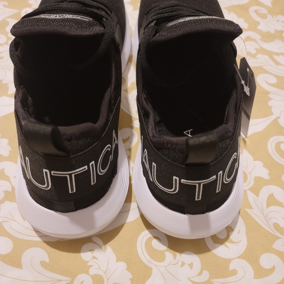 Mens Sneaker 👟 NWT - Picture 2 of 2